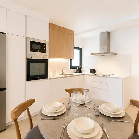 Apartman Ereza 2.3 *